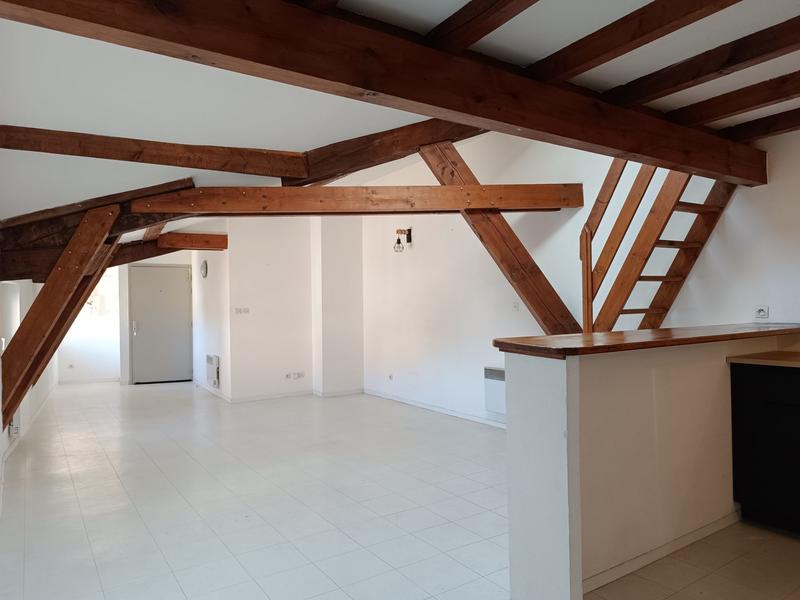 Appartement - 63 m² - 3 pièces