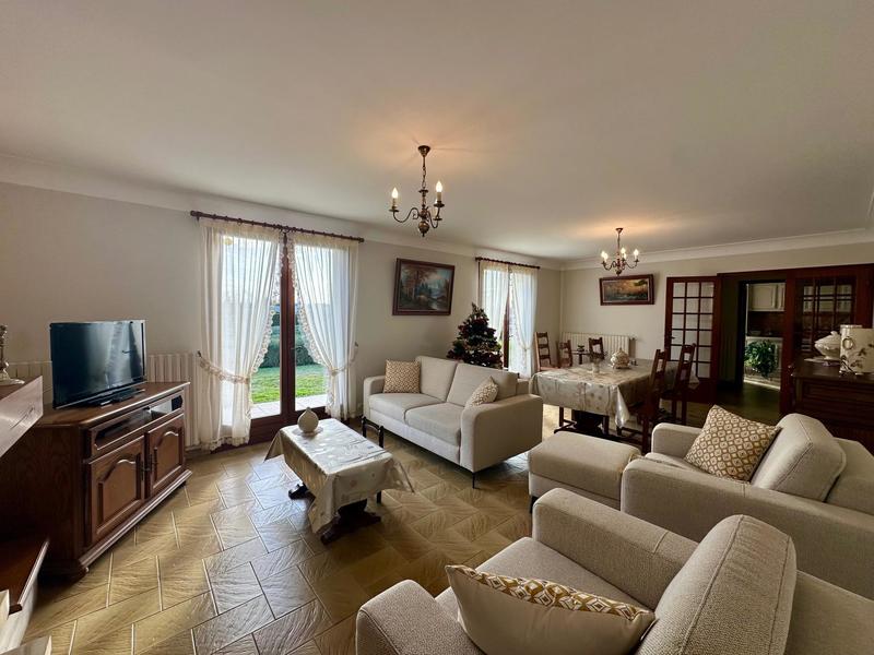 Maison - 123 m² - 5 pièces