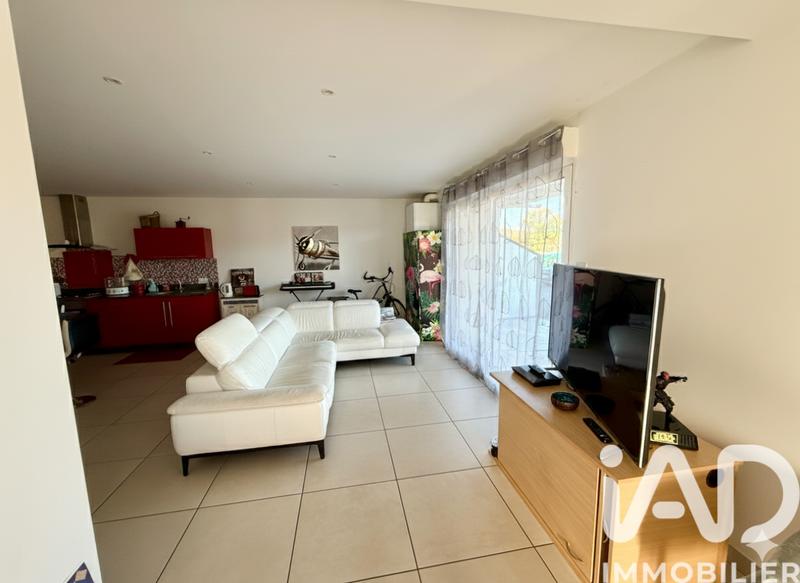 Appartement - 90 m² - 3 pièces