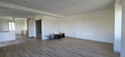 Appartement - 150 m² - 6 pièces