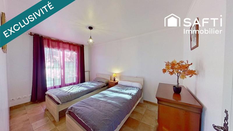 Maison - 205 m² - 8 pièces