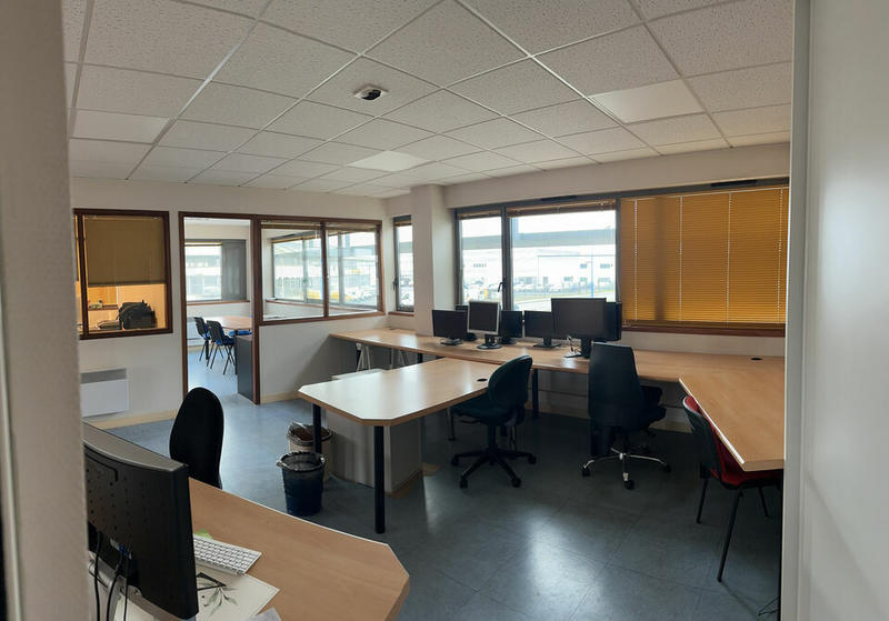 Bureau - 130 m²