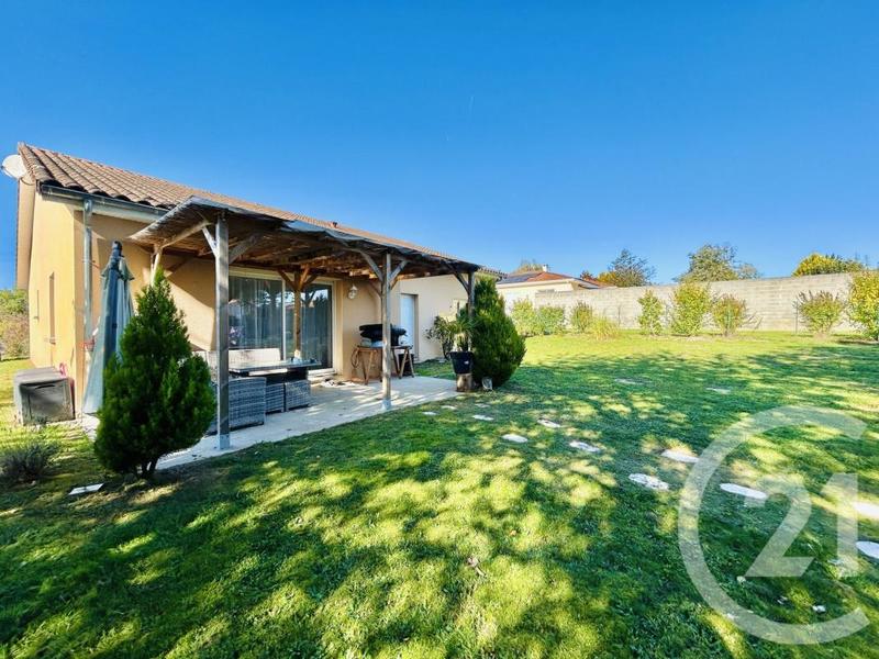 Maison - 102 m² - 5 pièces