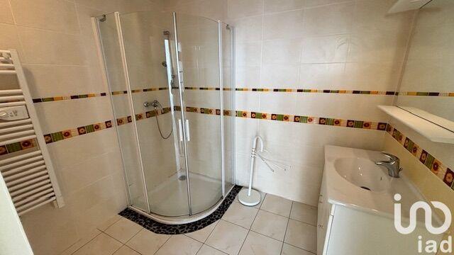 Maison - 200 m² - 9 pièces