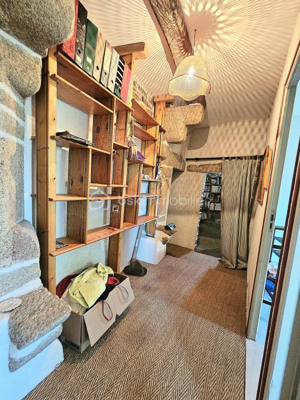 Maison ancienne - 260 m² - 8 pièces