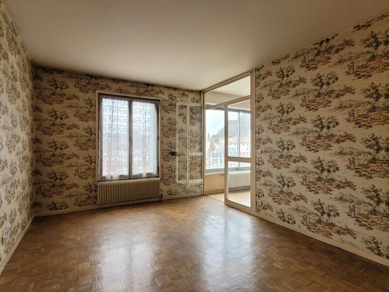 Appartement - 96 m² - 4 pièces