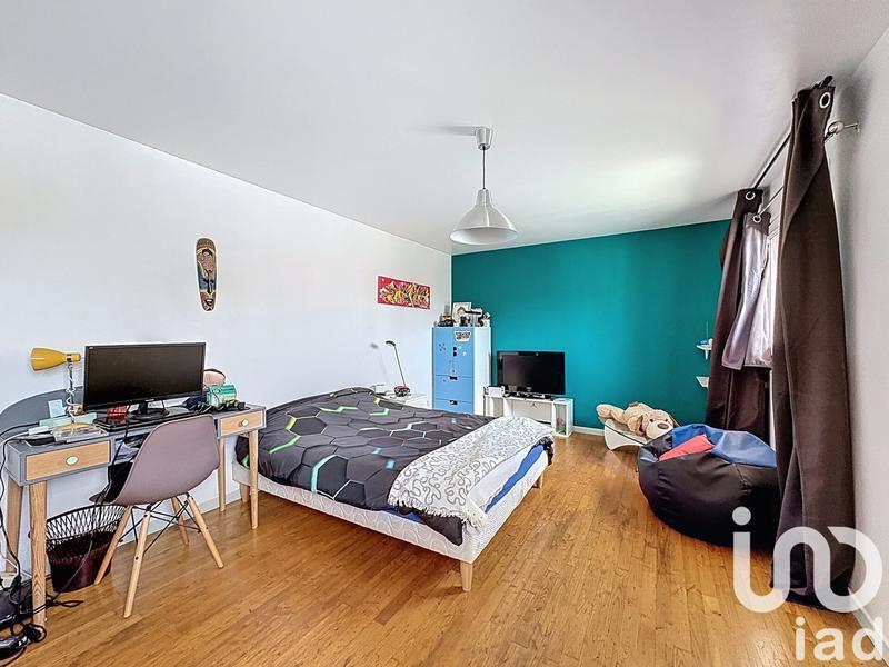 Maison - 231 m² - 9 pièces