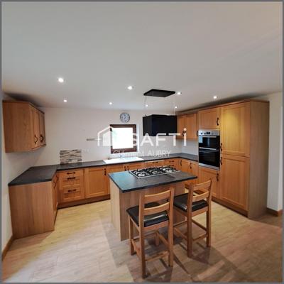 Maison - 115 m² - 5 pièces