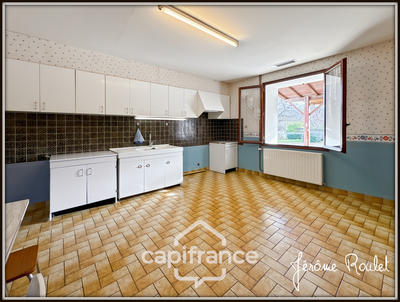 Maison - 104 m² - 4 pièces