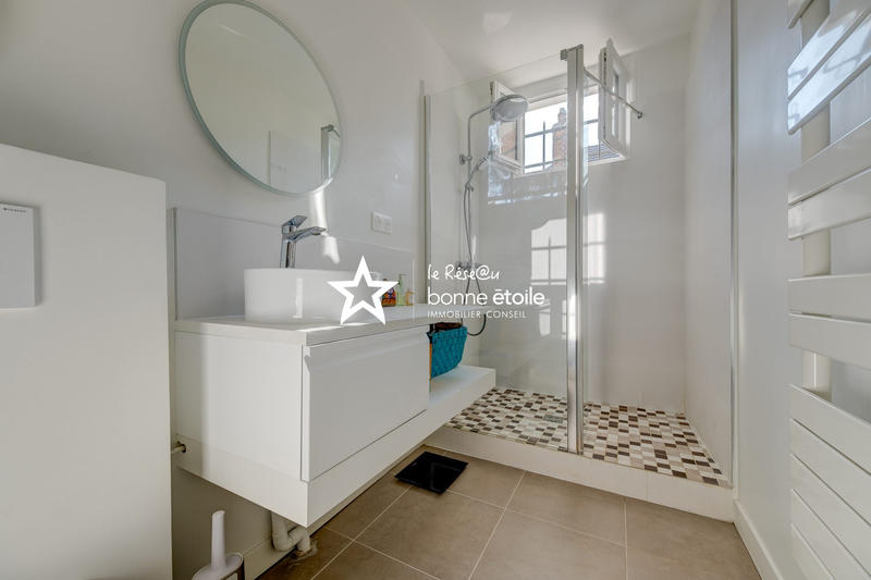 Maison - 185 m² - 6 pièces