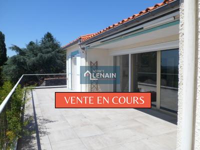 Maison - 187 m² - 8 pièces