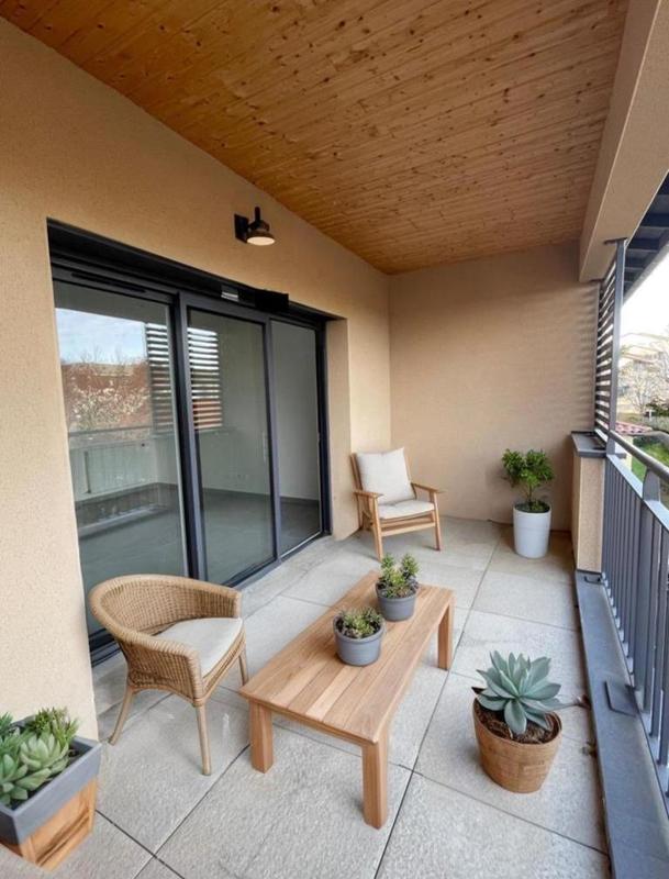 Appartement - 82 m² - 4 pièces