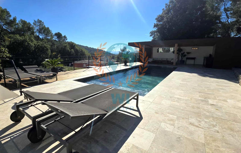 Maison - 150 m² - 6 pièces