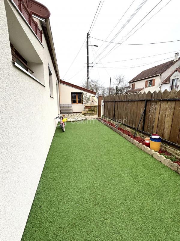 Maison - 60 m² - 4 pièces