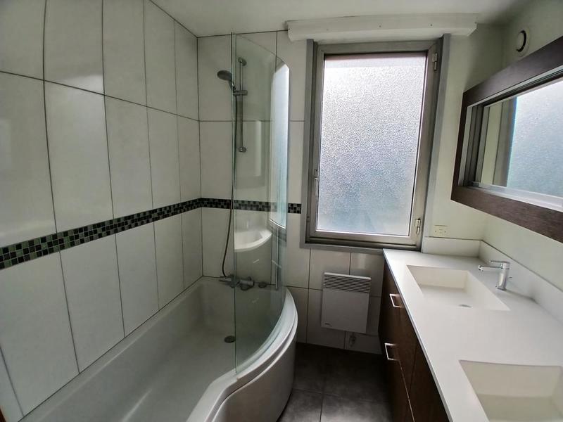 Appartement - 92 m² - 5 pièces