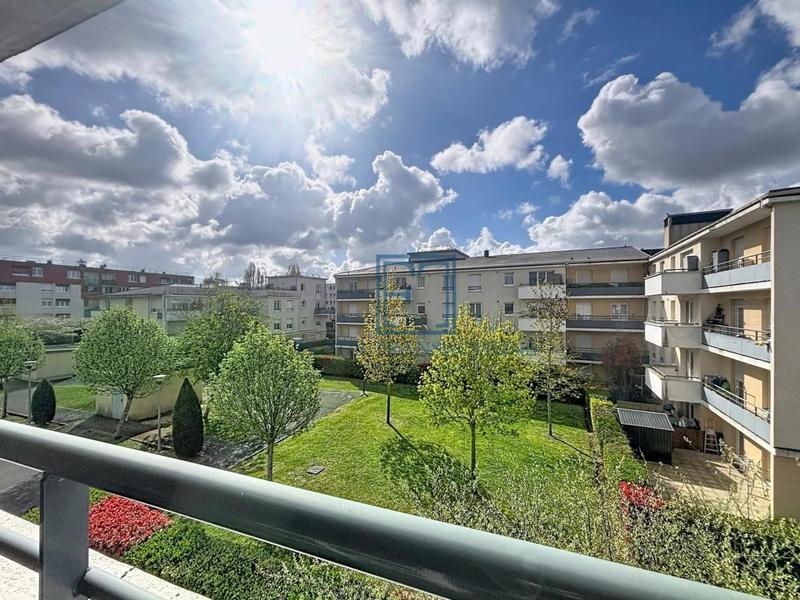 Appartement - 76 m² - 4 pièces