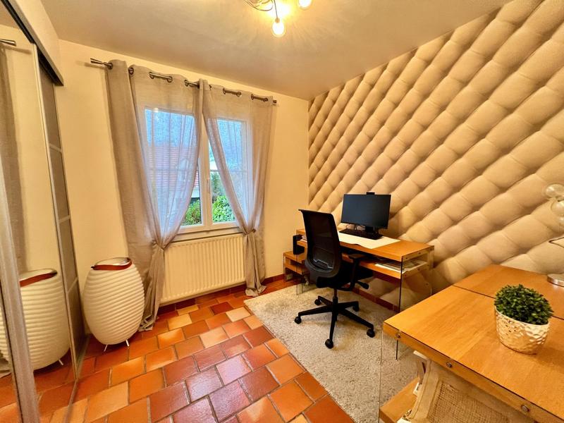 Maison - 105 m² - 5 pièces