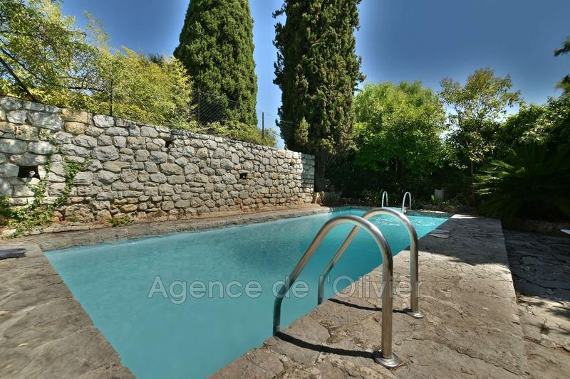 Maison - 263 m² - 6 pièces