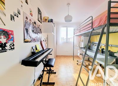 Appartement - 70 m² - 3 pièces