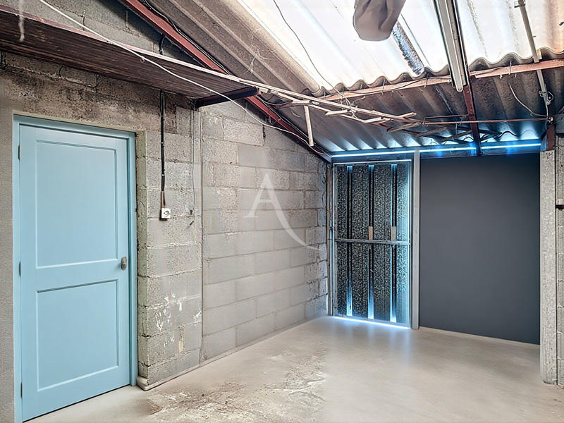 Maison - 92 m² - 5 pièces