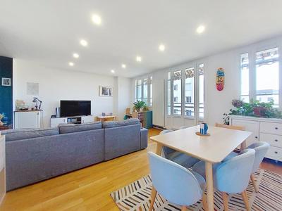 Appartement - 81 m² - 4 pièces