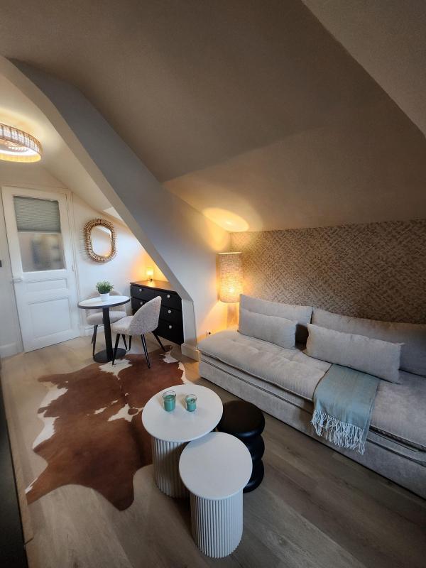 Studio - 14 m² - 1 pièce