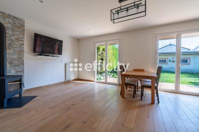 Pavillon - 105 m² - 6 pièces