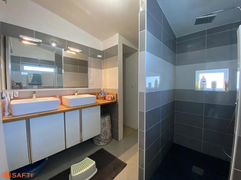 Maison - 109 m² - 4 pièces