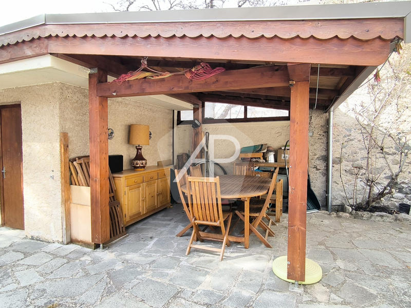 Maison - 149 m² - 7 pièces