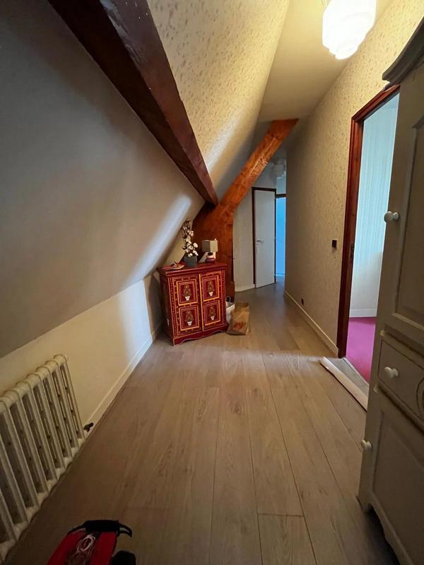 Maison - 140 m² - 6 pièces