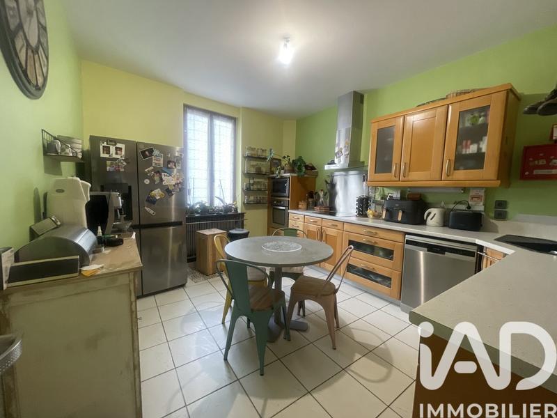 Maison - 179 m² - 6 pièces