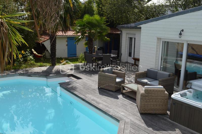 Maison - 155 m² - 5 pièces