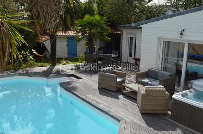 Maison - 155 m² - 5 pièces