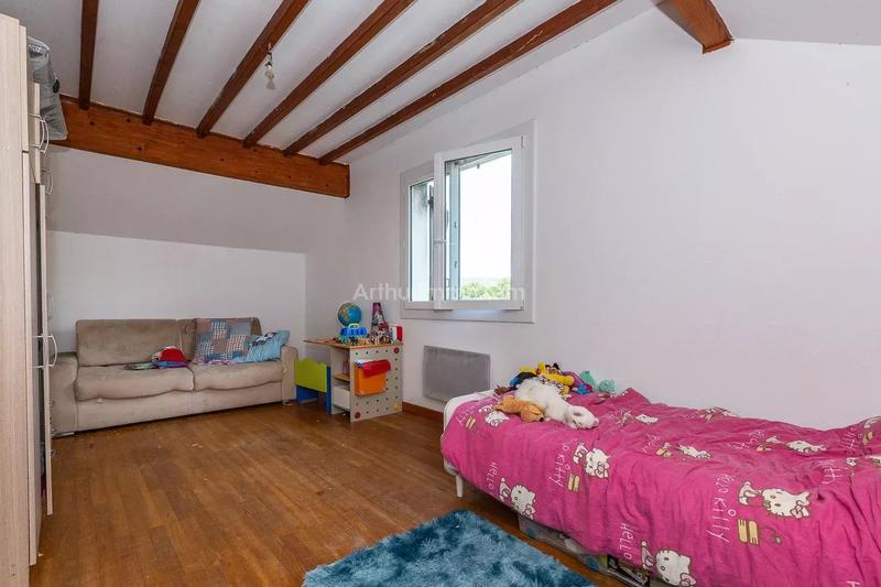 Maison - 142 m² - 4 pièces