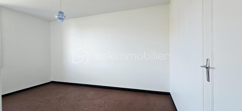 Appartement - 70 m² - 4 pièces