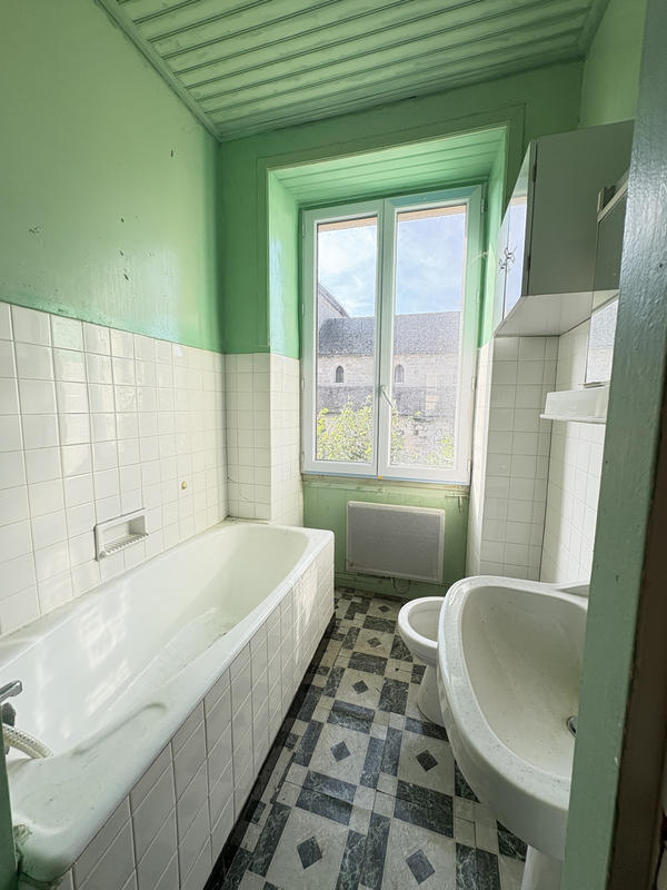 Maison de village - 208 m² - 8 pièces