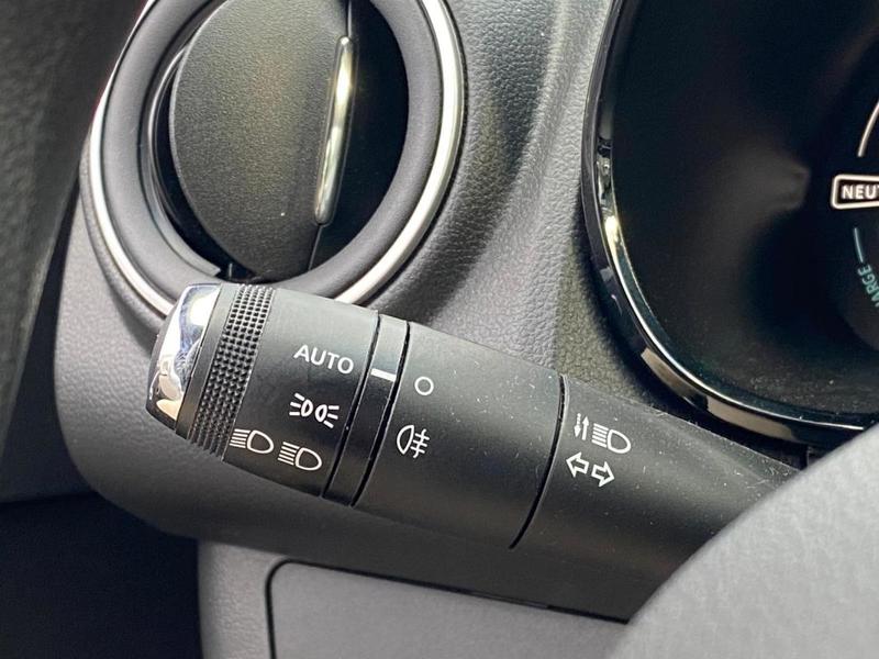Dacia Spring 45 essential achat intégral clim Bluetooth 1 ère main