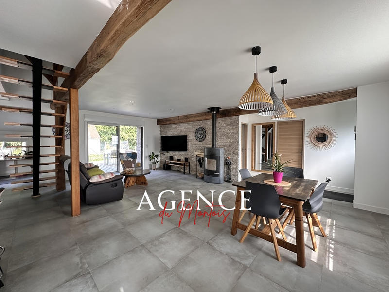 Maison - 142 m² - 6 pièces