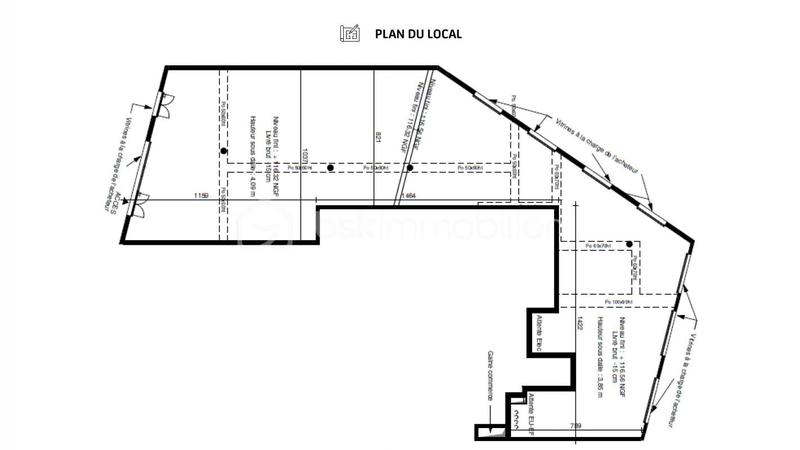 Local commercial - 320 m² - 1 pièce