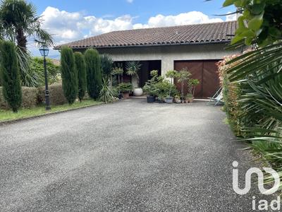 Maison - 185 m² - 5 pièces