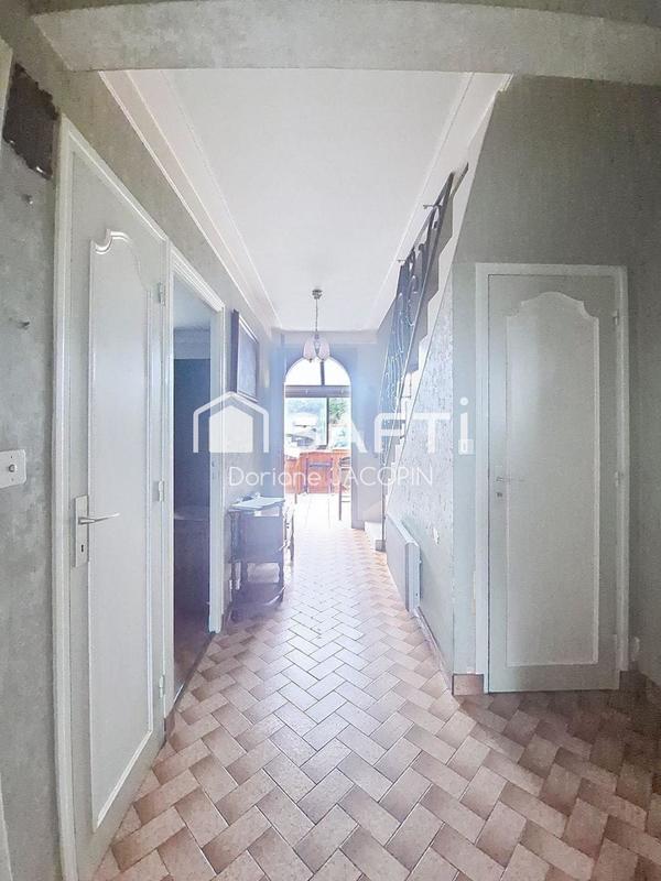 Maison - 113 m² - 7 pièces