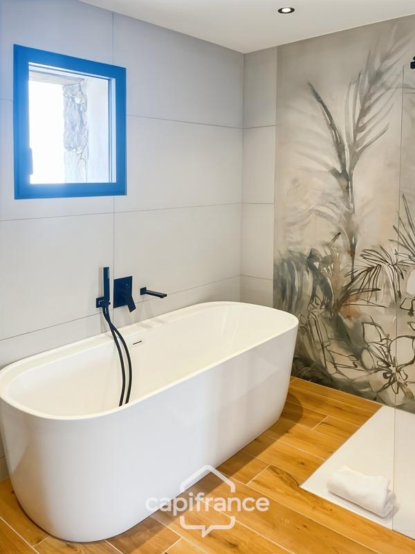 Maison - 95 m² - 4 pièces