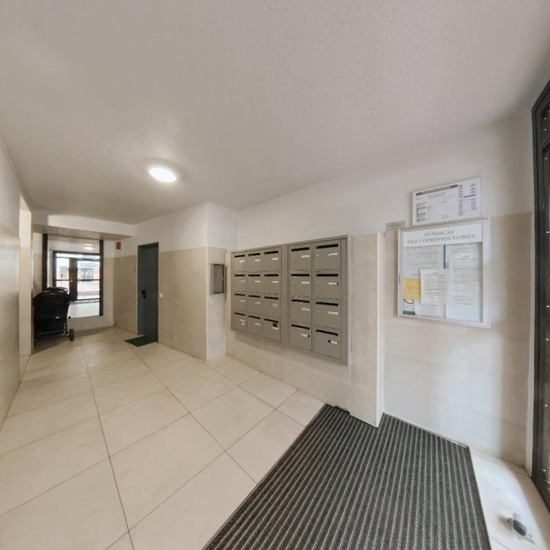 Appartement - 83 m² - 4 pièces