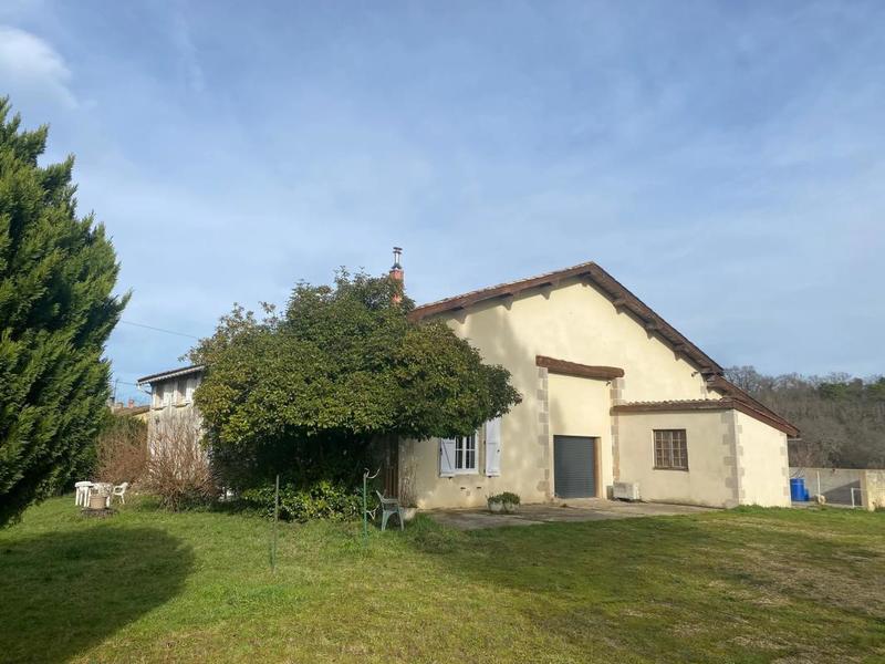 Maison - 170 m² - 6 pièces