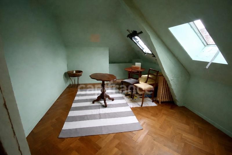 Maison - 160 m² - 9 pièces