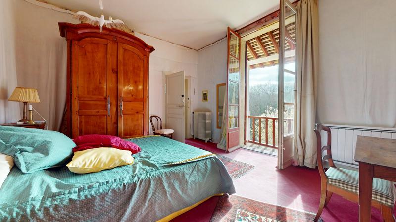 Manoir - 660 m² - 19 pièces