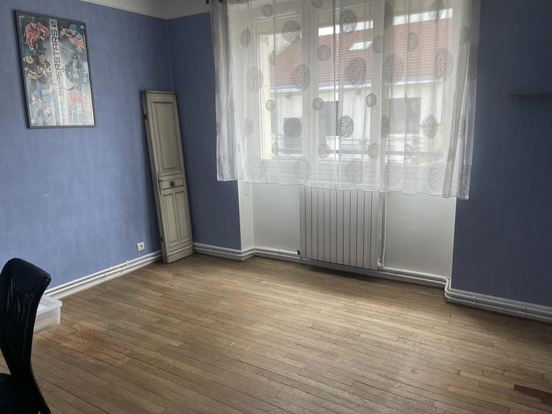 Maison - 190 m² - 8 pièces