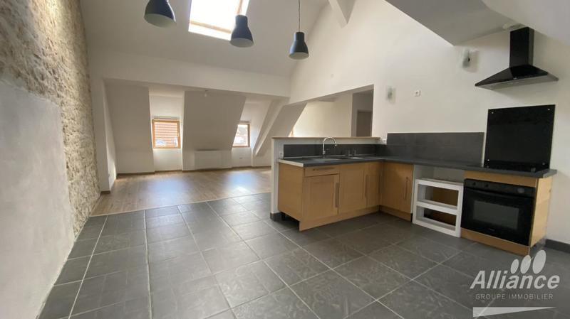 Appartement - 90 m² - 4 pièces