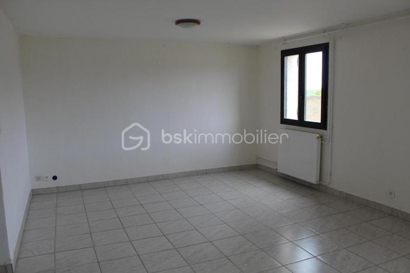 Maison - 238 m² - 13 pièces