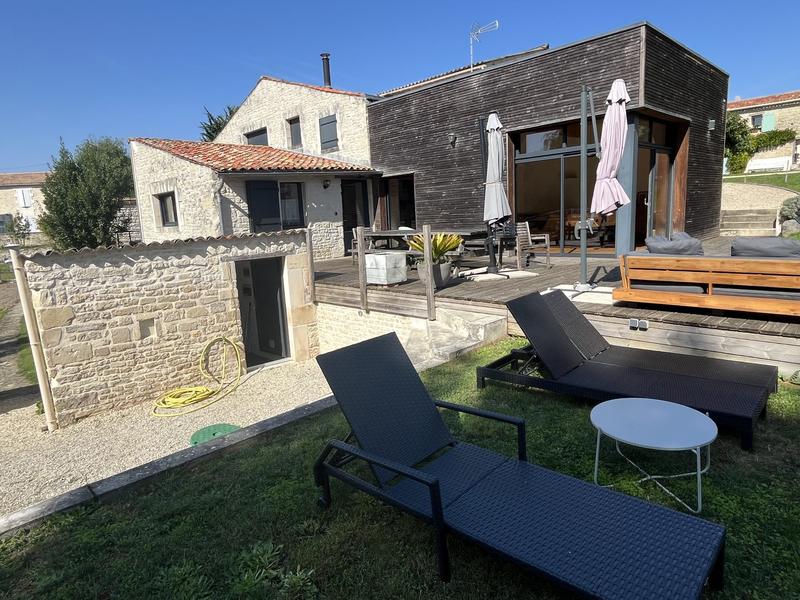 Maison contemporaine - 127 m² - 5 pièces